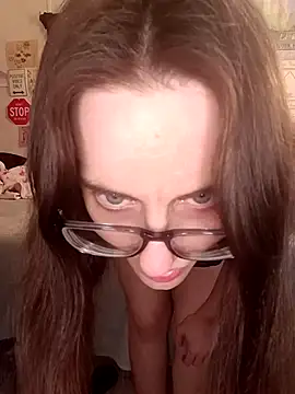 snowbird1117 online show from April 21, 7:37 am