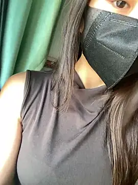 yaqing666 online show from June 2, 10:38 am