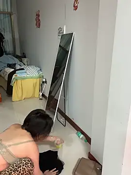 luckybaby666999 online show from April 20, 11:08 pm