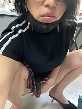 luckybaby666999 online show from May 16, 12:24 am