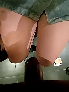 Baby-Linh online show from April 24, 2:20 pm