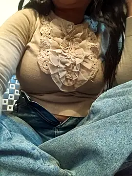 Hotty Tulip online show from March 7, 8:54 am