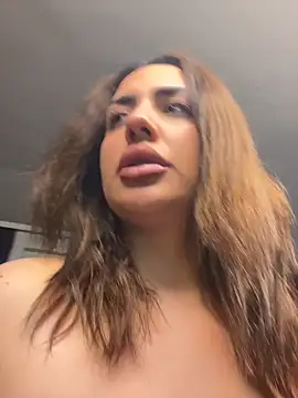 tesaa1212 online show from April 23, 8:33 pm