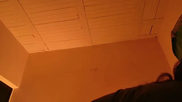MoonLipsON- online show from June 8, 5:52 am