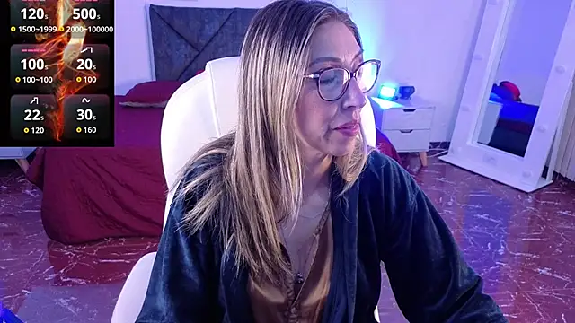 Scarlett 079 online show from April 23, 11:50 am