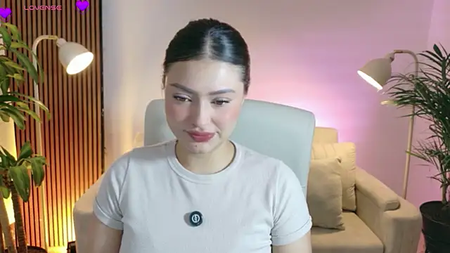 victoria   moon online show from April 9, 1:49 pm