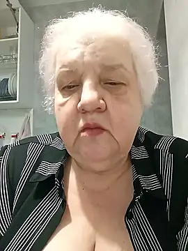 HapinessLovee online show from February 6, 10:07 am