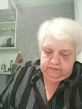 HapinessLovee online show from April 26, 4:16 pm