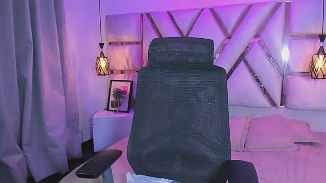 scarlettvg online show from January 7, 4:49 am