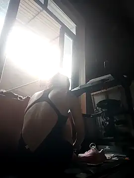 Alone nothing online show from April 26, 12:08 am