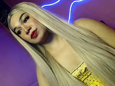 shadow-goddess online show from January 17, 7:38 am