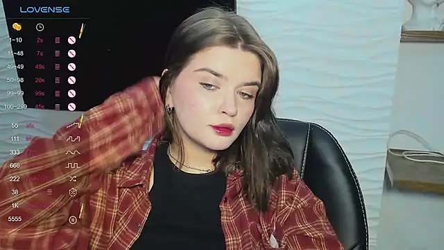 LanaTreades online show from January 17, 1:07 pm