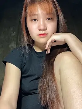 hinata-xx online show from April 24, 11:18 pm