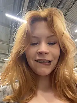  Little Ginger online show from May 2, 1:09 am