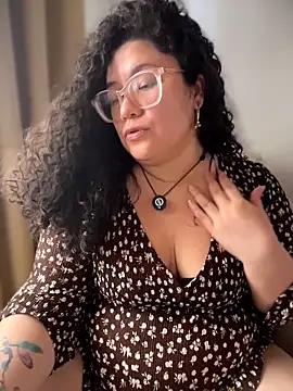 VanesssaMilf  online show from April 24, 2:42 pm