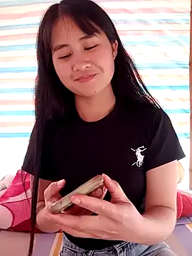 Him MountainGirl online show from February 10, 8:28 am