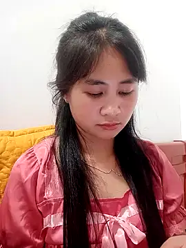 Him MountainGirl online show from March 31, 2:06 pm