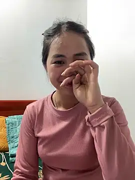 Him MountainGirl online show from April 21, 10:44 am