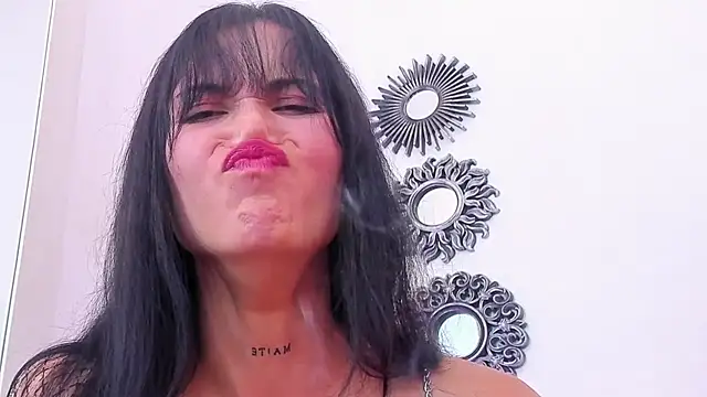 mia collin  online show from January 9, 6:23 pm