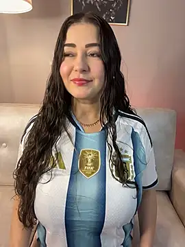 SecretSensuel online show from June 16, 8:10 pm