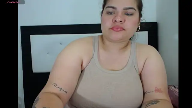 NinaFuentes2X online show from June 8, 11:37 pm