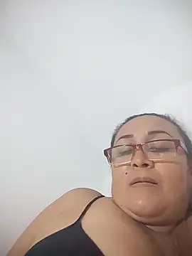 Nini Love  online show from March 7, 4:19 am