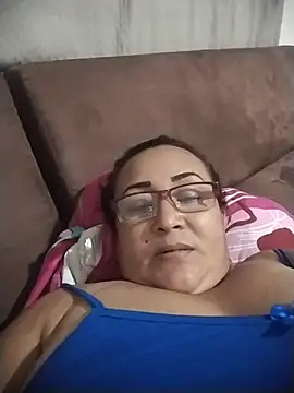 Nini Love  online show from April 15, 4:02 am