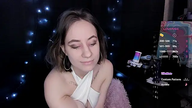 DELAYLALEAA online show from March 12, 6:43 pm