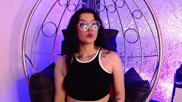 Lilibeth 01 online show from January 17, 4:09 am