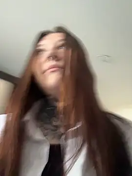 FionaMurr online show from June 8, 1:50 am
