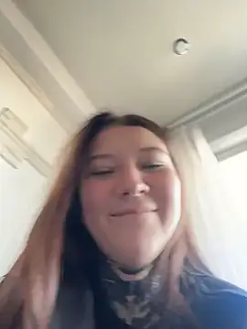 FionaMurr online show from April 22, 2:52 am