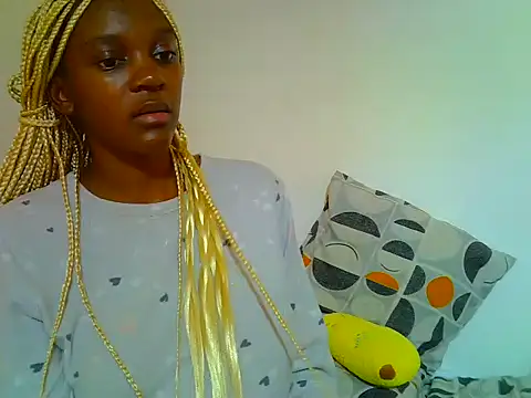 PetiteDoll 06 online show from April 25, 2:14 pm