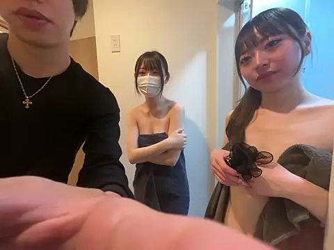 Gokujyo-Namanaka online show from April 22, 9:50 am