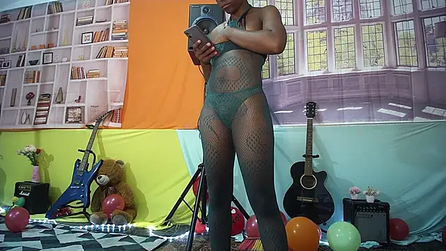 moghelslay online show from February 14, 9:06 pm