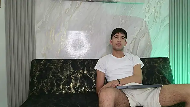 YOUNG GUYS1 online show from May 13, 7:25 am