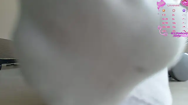 Feetbeth online show from April 22, 6:49 pm