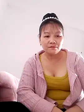 Cako-naka online show from February 4, 7:00 am