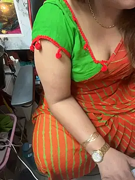 butterflyslay online show from April 18, 1:30 am