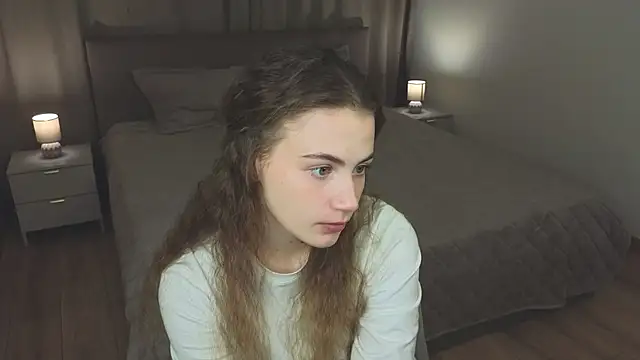 LouieRemeder online show from December 18, 4:28 am