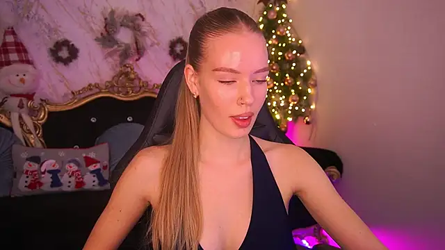 MollyyMayy online show from December 22, 3:26 pm