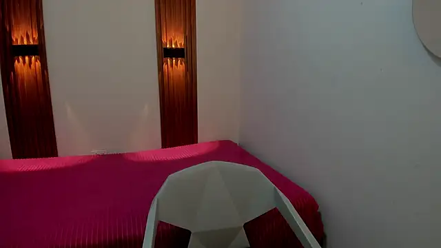 VivianOwen9 online show from January 18, 12:45 pm