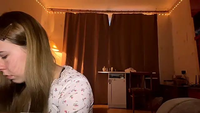 MaevAmy online show from January 16, 1:40 pm