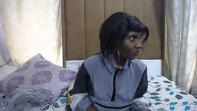 slendercupid online show from January 16, 8:10 am