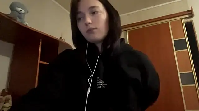 AnalisaFallows online show from January 13, 9:13 am