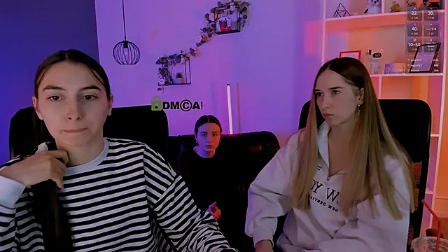 mila firee online show from April 23, 12:29 pm