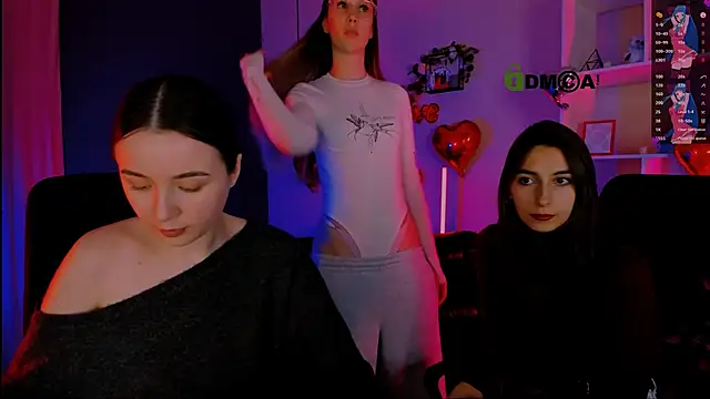 mila firee online show from February 24, 11:42 am