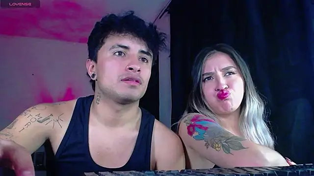 sara and jhon online show from December 16, 3:56 am