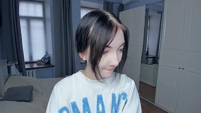 JanettVeld online show from December 22, 9:56 am