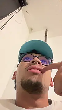 toritoga online show from April 23, 3:47 am