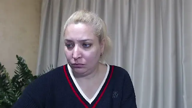 sweetpussy13 online show from November 3, 7:56 am